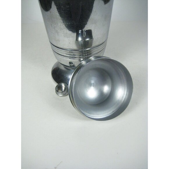 Vintage Art Deco Chrome Cocktail Pitcher Bakelite Shaker Barware Decor 12 in - Picture 7 of 16
